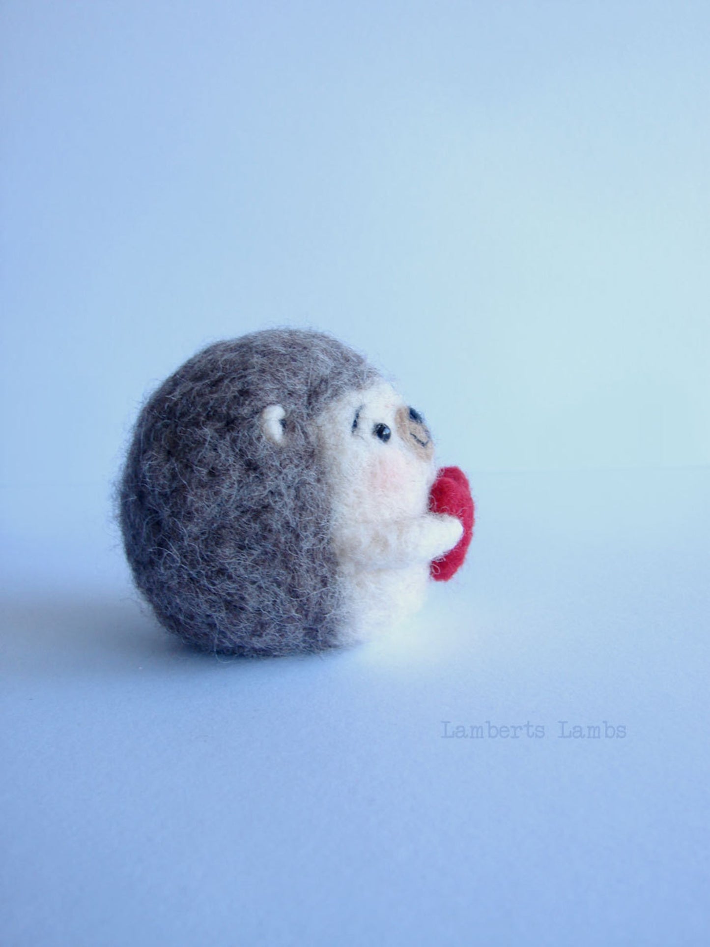 Needle felting Hedgehog with heart