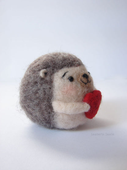 Needle felting Hedgehog with heart