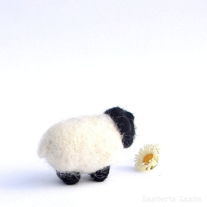 Needle Felted Sheep  Cute Felted Wool sheep, Woolen Handmade sheep