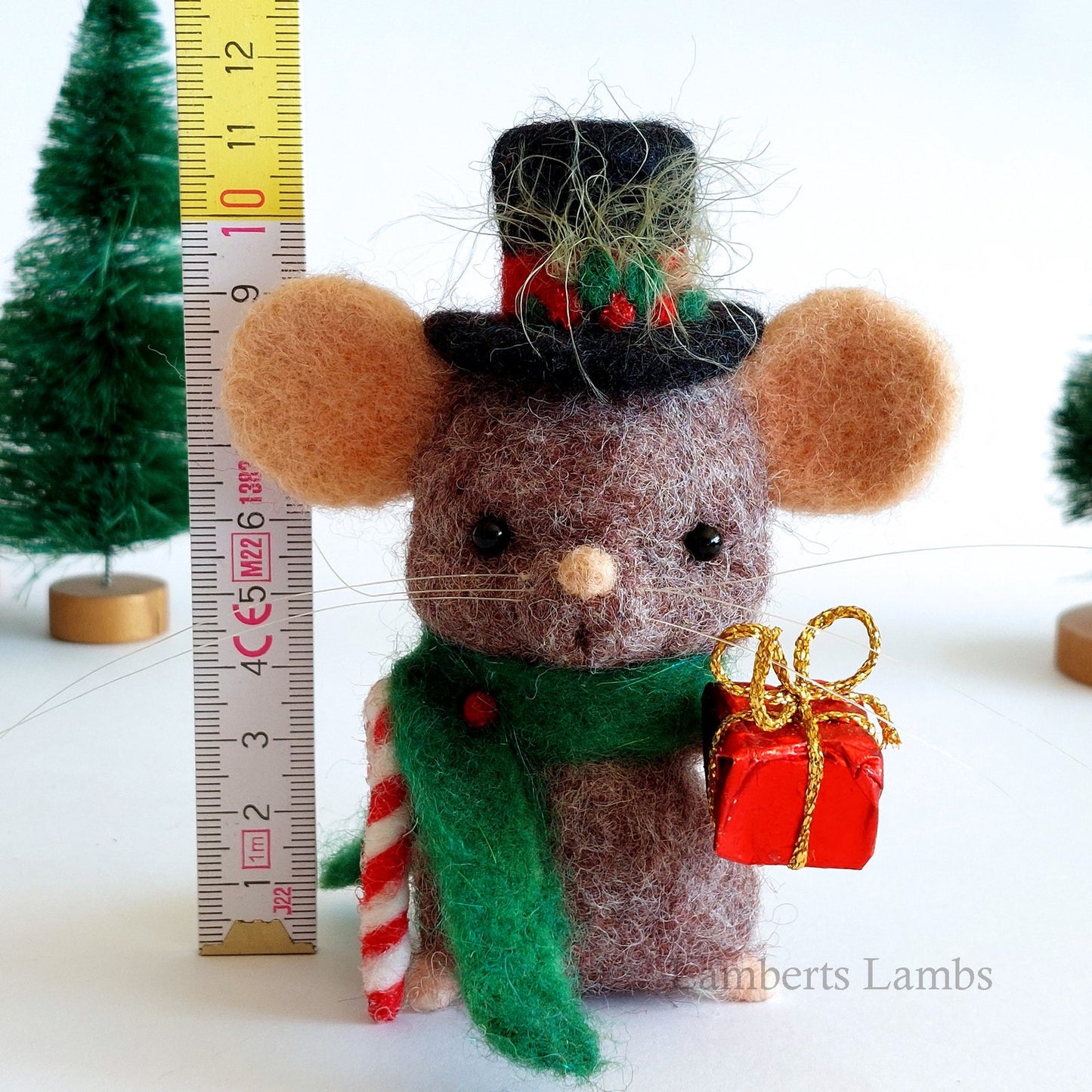 Dapper Christmas Mouse, Brown needle felted Christmas mouse, felt Christmas ornament Handmade wool mouse