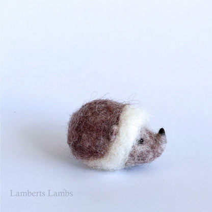 Miniature Needle felted Hedgehog, Felted Hedgehog