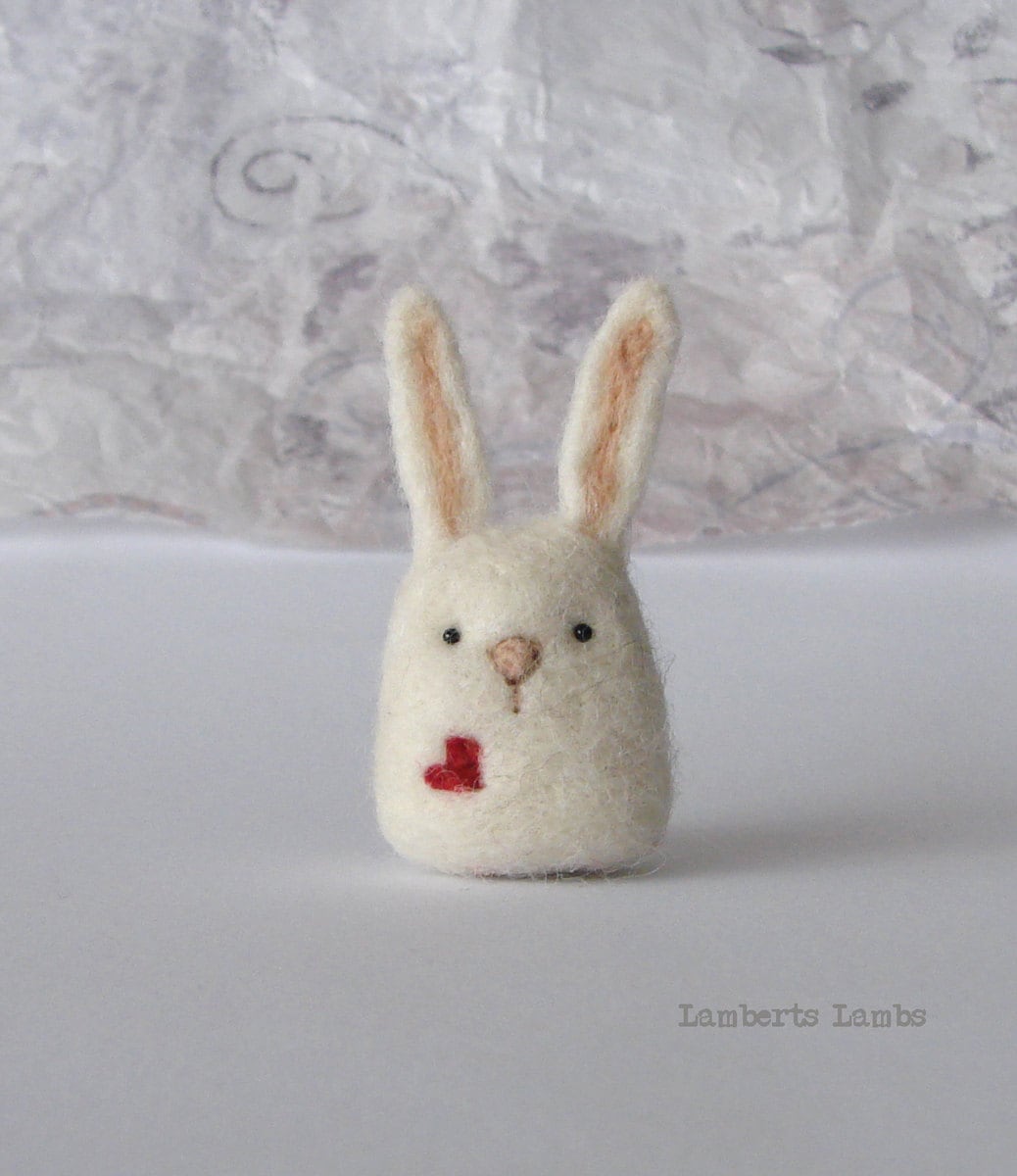 Needle Felted Bunny with a heart
