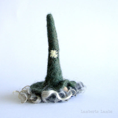Needle felted gnome, Felted Gnome, Needle Felted Scandinavian Gnome, Witch Gnome Felted Tomte Wool Nisse Hairy Gnome